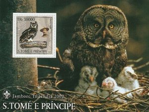 S. TOME & PRINCIPE 2003 - Owls & Scouts s/s. Scott Code: 1507.