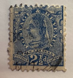 New Zealand 1897 Scott 68 Perf. 11 x 12½, used - 2½d, Queen Victoria