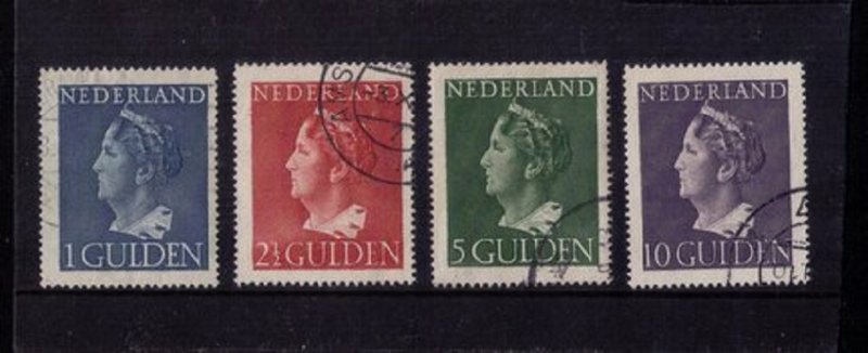 NETHERLANDS MI 453-456 1946 Queen Wilhelmina USED SET Large Size CAT. $90.00