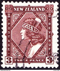 NEW ZEALAND 1936 KGV 3d Brown SG582 Used
