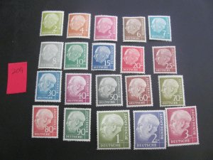 GERMANY 1954-60 MNH SC 702-721 SET XF (209)