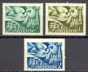 Slovakia Sc# 74-76 MH 1942 St. Stephen's Cathedral