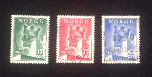 D)1950, NORWAY, 3 STAMPS, IX CENTENARY OF THE FOUNDATION OF OSLO, USED