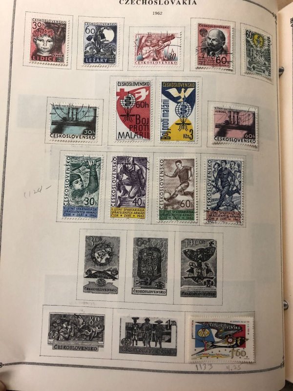 INTERNATIONAL COLLECTION – 1960-1965 ABU DHABI TO KUWAIT – 419201