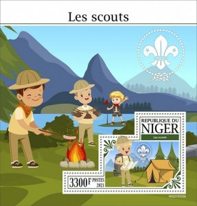 Niger - 2021 Boy Scouts and Girl Scouts - Stamp Souvenir Sheet - NIG210332b