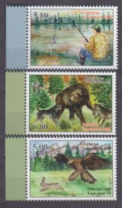 2020 Tajikistan  871-873 Fauna - Hunting and fishing 10,00 €