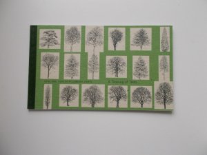 2000 DX26 A Treasury of Trees Prestige Booklet Complete (Face £12.64) Cat £35 