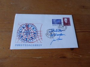 1984 Space Norway FDC Cover with Apollo 15 astronauts preprint autographs