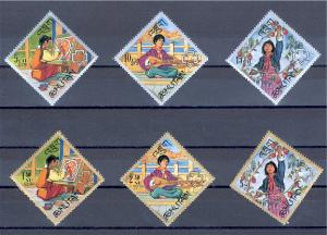 BHUTAN,  SUPERB COLLECTION MOSTLY 3D, MOSTLY NH **!