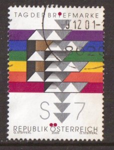 Austria   #1818   used  2000  Stamp Day  E  and E