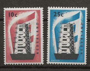 Netherlands 368-9 Mi 683-4 MHR VF 1956 SCV $72.50* (jr)