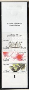 Aland Finland Sc 265a 2007  Contemporary Crafts stamp booklet mint NH