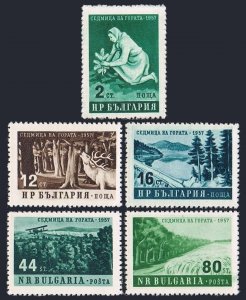 Bulgaria 977-981, MNH. Mi 1035-1039. Forest 1957. Planting, Red deer, Dam, Lake.