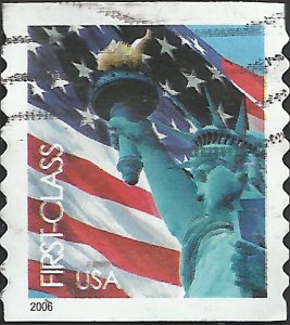 # 3970 USED FLAG AND STATUE OF LIBERTY