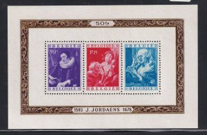 Belgium Scott #'s B466a sheet VF OG never hinged cv $ 200  ! see pic !