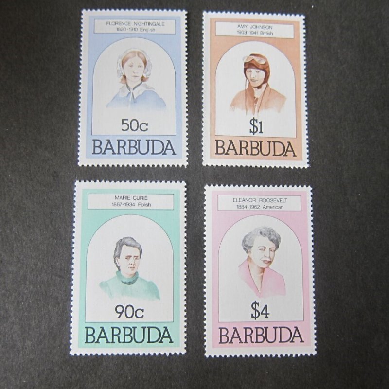 Barbuda Sc 474-477 People set MNH