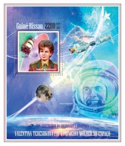 GUINEA BISSAU - 2013 - Valentina Tereshkova - Perf Souv Sheet -Mint Never Hinged