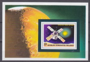 1976 Malagasy Republic 818/B15 Mission Mars sonde Viking 6,00 €