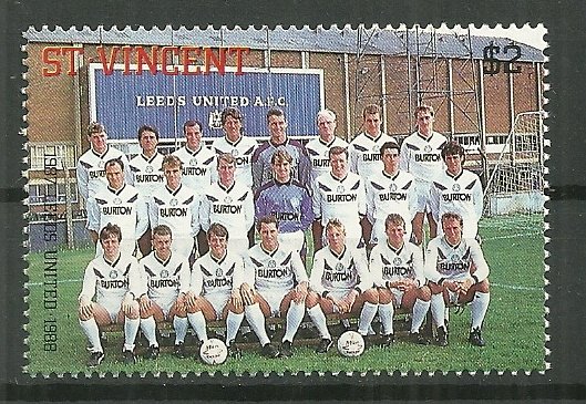 1987 St. Vincent #1053 Leeds United Soccer Team MNH