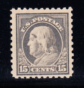 US #437 F-VF LH High Brow Variety