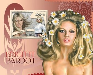 2012 08 - GUINEA BISSAU - BRIGITTE BARDOT         1V complet set MNH/**