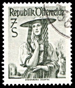 Austria 555, used, Traditional Attire