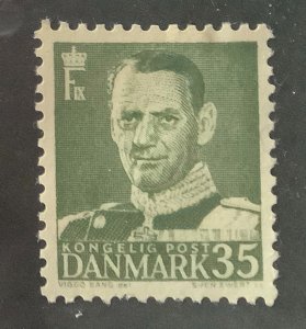 Denmark 1950 Scott  322 MH - 35o,  King Frederik IX