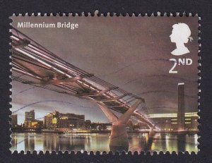 Great Britain  #2069  used 2002  Millennium bridge 2nd