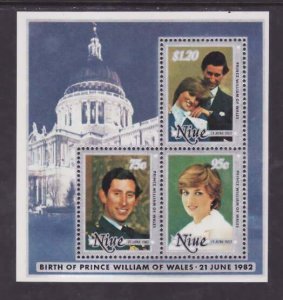 Niue-Sc#359b- id9-unused NH sheet-Princess Diana-Royal Baby-Prince William-1982-