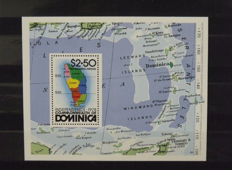 9164   Dominica   MNH # 607   Souvenir Sheet            CV$ 2.60