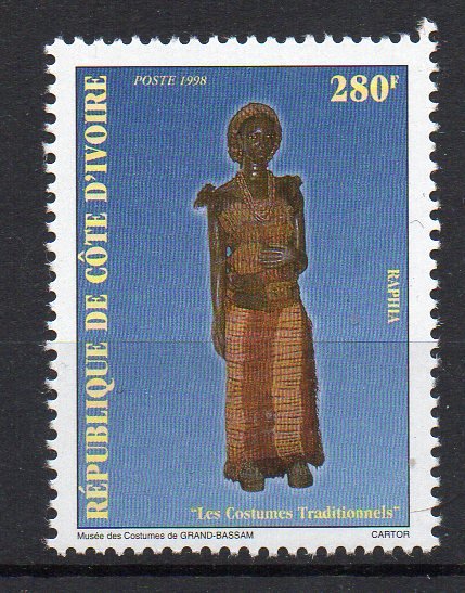 IVORY COAST - 1998 - TRADITIONAL COSTUMES -