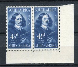 SOUTH AFRICA; 1952 early Landing Anniv. issue MINT MNH 4.5d. CORNER PAIR