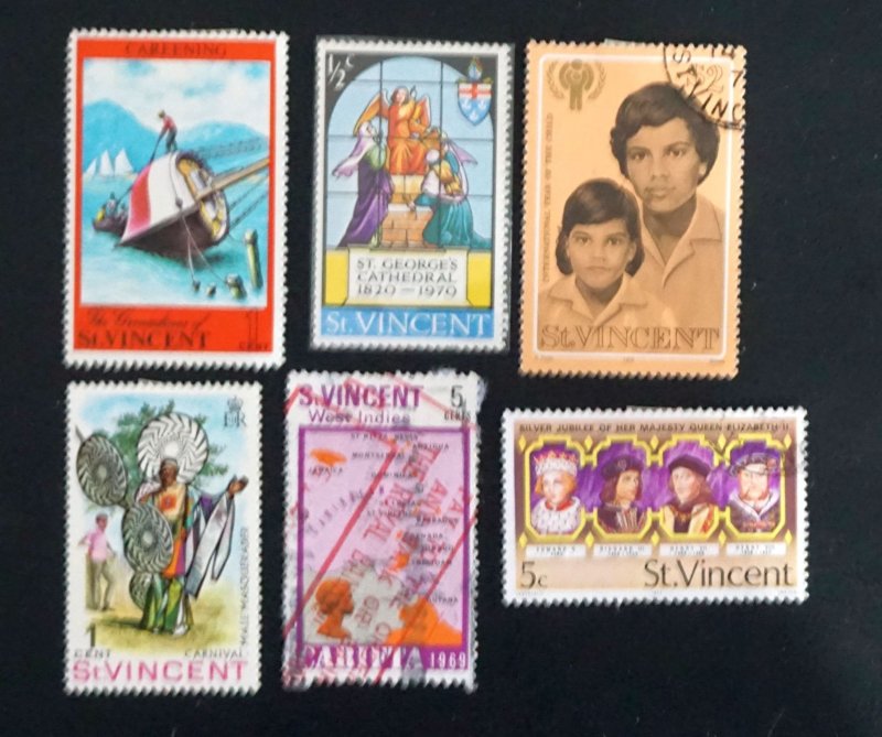 ST VINCENT  Small lot of 6 old stamps  used