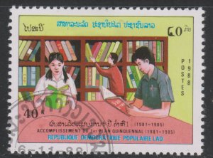 Laos 896 Literacy 1988