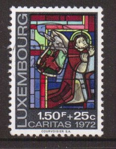 Luxembourg   #B288    used   1972  stained glass windows  1.50fr