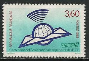 France # 2106, Mint Hinge