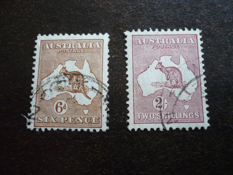 Stamps - Australia - Scott# 121,125 - Used Part Set of 2 Stamps