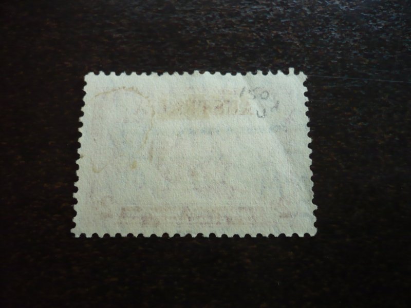 Stamps - Australia - Scott# 147 - Used Part Set of 1 Stamp