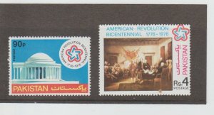 Pakistan  Scott#  408-409  MNH  (1976 American Bicentennial)