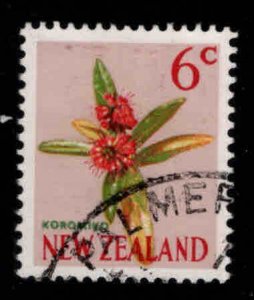 New Zealand Scott 389 Used Decimal Denominated stamp