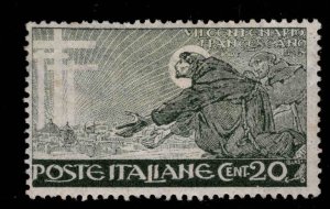 Italy Scott 178 MH* St. Francis and his Vision stamp expect similar centering
