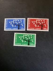 Stamps Cyprus Scott 219-21 hinged