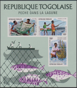 STAMP STATION PERTH Togo #C226a YTBF78 MNH S/S CV$10 Fishing in the Lagoon/Fish