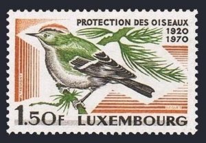 Luxembourg 487 two stamps, MNH. Michel 806. Bird Gold-crest, 1970.