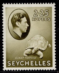 SEYCHELLES GVI SG148, 2r 25c olive  , M MINT. Cat £75. CHALKY