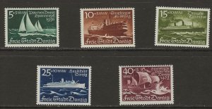 Danzig B28-32 Mint Hinged (418671-80) 