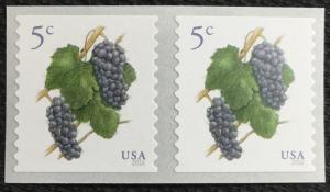 U.S.#5038 Grapes 5c Coil Pair, MNH.