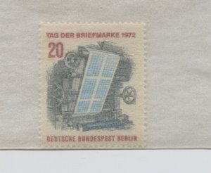 GERMANY BERLIN 9N334  MNH  complete set