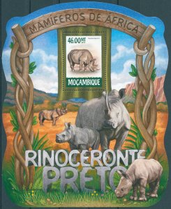 Mozambique 2015 MNH Wild Animals Stamps Rhinos Black Rhinoceros 1v S/S IV