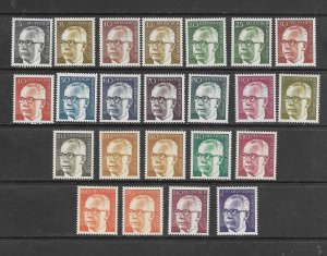 Berlin Mi#359-70, 393- 96, 427-33 Heinemann Complete Set MNH C.V. $34.00